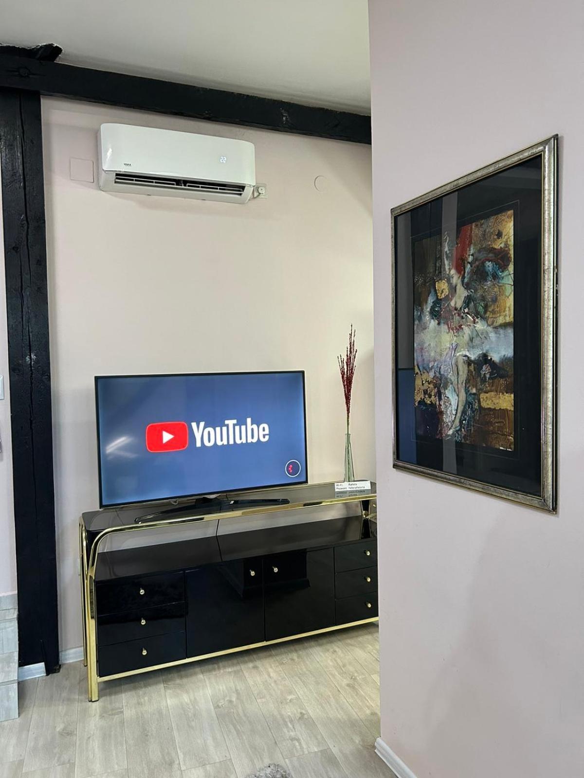 He-Ra Apartments With Free Parking سكوبجي المظهر الخارجي الصورة